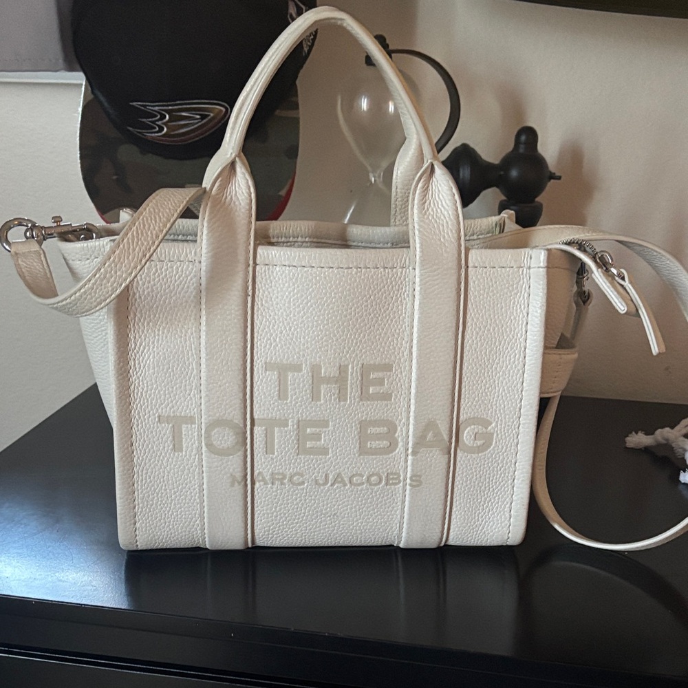 Marc Jacobs Ivory Tote Bag